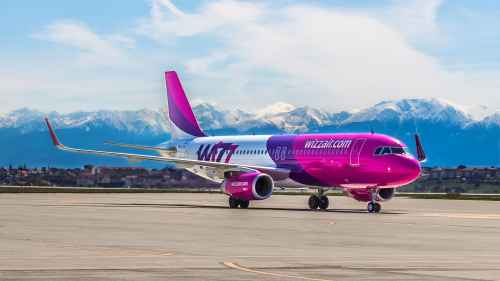 Новости туризма - Wizz Air планирует частично возобновить полеты с мая