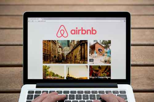 Новости туризма - Airbnb запретил гражданам РФ и Белоруссии аренду жилья по всему миру