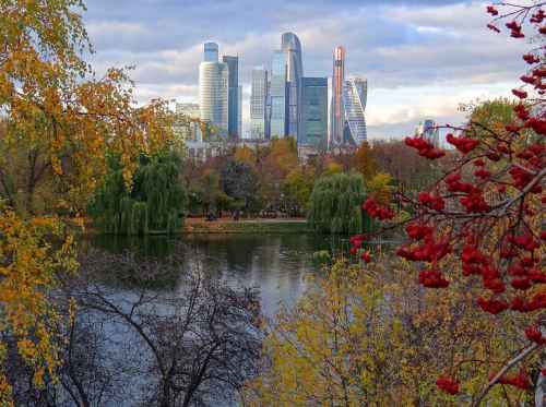 Новости туризма - Туристы из Санкт-Петербурга отправятся Москву, Краснодар и Калининград